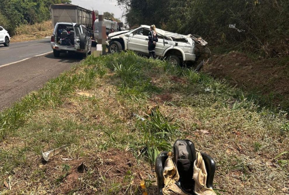 Bebê morre após cadeirinha ser ejetada de carro em acidente