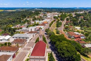 Cidade paranaense com 9 mil habitantes abre inscrições para concurso público nesta quinta-feira