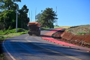 Itaipu entrega pavimentação asfáltica em Dois Vizinhos