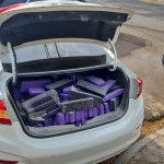 Perseguição termina com casal preso e quase 500 kg de maconha apreendidos em Maringá; vídeo