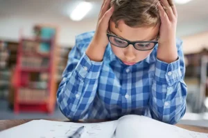 Como identificar os primeiros sinais de dislexia nas crianças