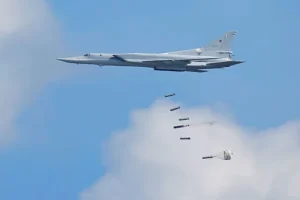 EUA fazem 3ª missão com bombardeiros perto da Venezuela