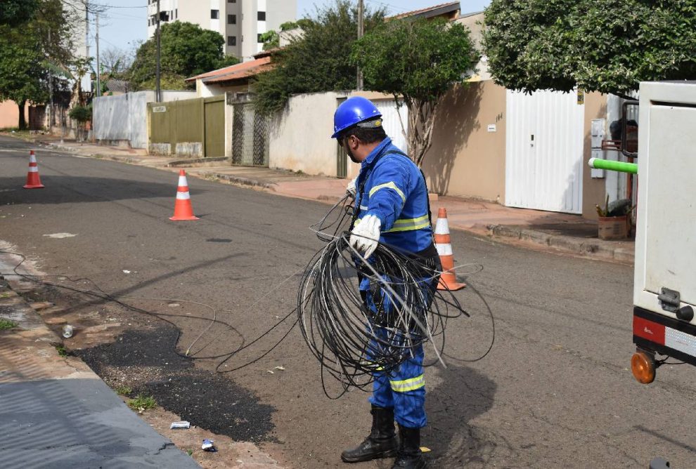 Falta de luz atinge consumidores de Curitiba nesta quarta