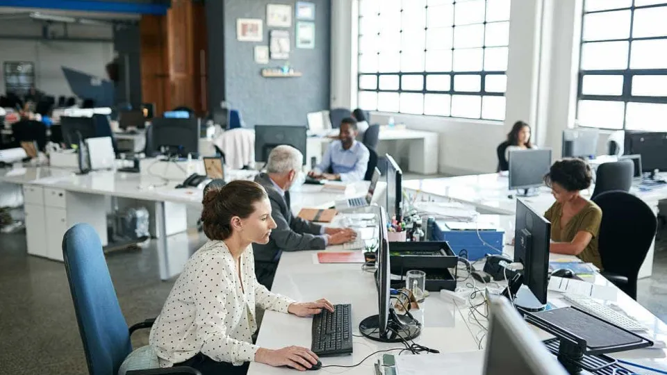 Fica sentado o dia todo? As quatro maneiras de 'reverter os danos'