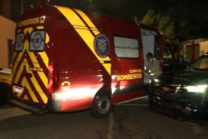 Filha tenta matar mãe à facadas durante briga por dinheiro
