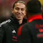 Filipe Luís elogia Flamengo na vitória sobre o Racing: 'Este time quer muito. Dá orgulho'