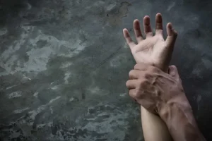 Homem de 24 anos é preso por manter relação com menina de 11 anos