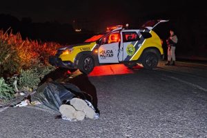 Homem morre após ser atropelado por carro no Contorno Sul de Maringá; motorista caiu em ribanceira