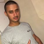 Homem morre na frente da própria filha após ataque a tiros