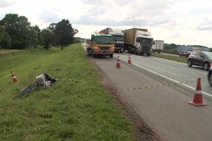 Idoso é encontrado morto com golpes de facão às margens BR-116