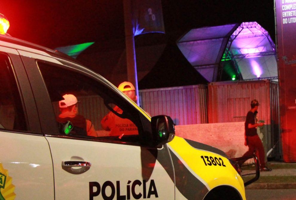 Idoso morre baleado após brigar com a companheira dentro de casa