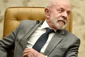 Lula decide insistir em alta de tributos de bets e fintechs e reapresentar medidas de corte de gastos