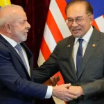 Lula diz que relação com a Malásia "muda de patamar" e assina pacote de cooperação
