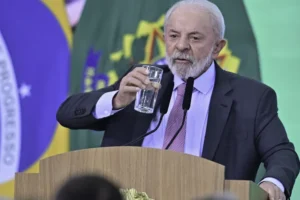 Lula participa de Cúpula da Ásia do Leste