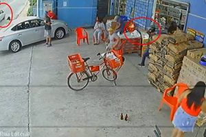 Mulher atingida por bala perdida escapa por 4 mm de paraplegia