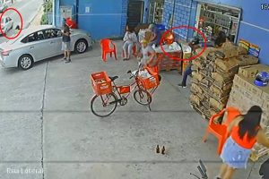 Mulher é atingida por bala perdida durante tiroteio em distribuidora