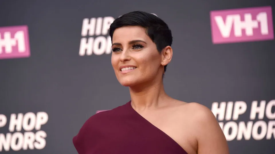 Nelly Furtado anuncia pausa na carreira por tempo indeterminado