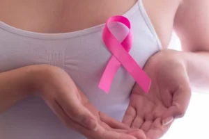 Pacientes com câncer de mama podem ter isenção do IR sobre aposentadoria