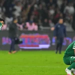 Palmeiras leva três no primeiro tempo, perde da LDU e se complica na Libertadores