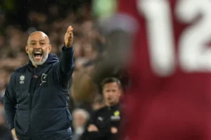 Paquetá pede para deixar o West Ham em meio à crise na Premier League