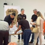 Polícia Civil devolve 30 celulares encontrados em ação ‘Recupera Cel’ na região de Maringá