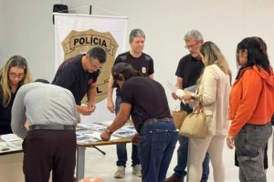 Polícia Civil devolve 30 celulares encontrados em ação ‘Recupera Cel’ na região de Maringá