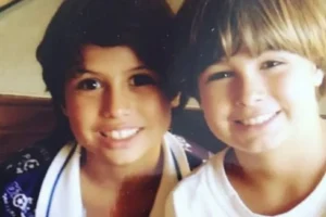 Reconhece esses famosos por suas fotos de infância?