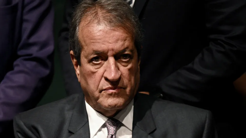 STF decide reabrir investigação contra Valdemar por trama golpista