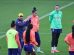 Seleção feminina realiza primeiro treino para amistosos na Europa