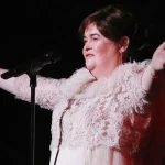 Susan Boyle, de 'Britain's Got Talent', aparece irreconhecível