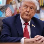 Trump pede R$ 1,2 bilhão em indenização do próprio governo por investigações contra ele