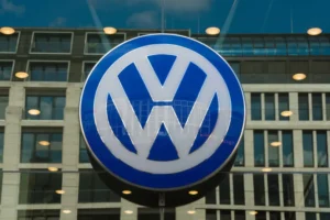 Volkswagen sofre prejuízo maior que o esperado e cita fraqueza na China