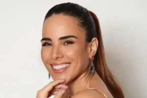 Wanessa Camargo desmente affair com Dan Reynolds durante voo