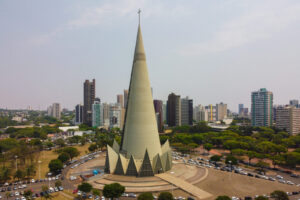 1º dia de novembro tem tempo nublado, com previsão de chuvas em Maringá