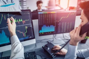 Bolsa encosta em 150 mil pontos pela primeira vez, com exterior e decisão do Copom no radar