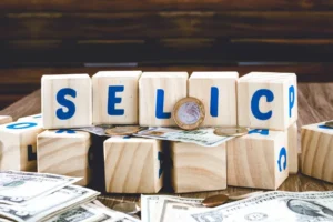 Focus: Selic no fim de 2025 continua em 15,0%; para 2026, segue em 12,25%