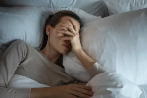 Melatonina em excesso prejudica ou é aliada ao sono?