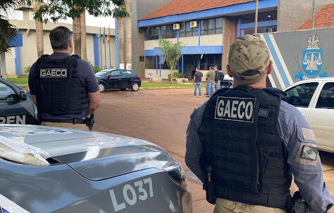 Operação do Gaeco prende advogada acusada de entregar celulares para presos, em Sarandi