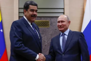 Rússia admite "contatos" com Venezuela sobre possível ajuda a Maduro