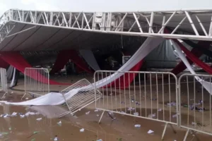 SP: Uma pessoa morre e 40 se ferem em queda de estrutura durante festa