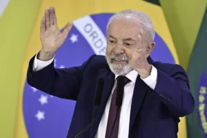 Lula saúda vitória da democracia brasileira sobre tarifas de Trump