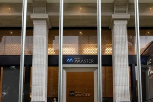 Ação com influenciadores contra BC no caso Master envolveu contrato de R$ 800 mil