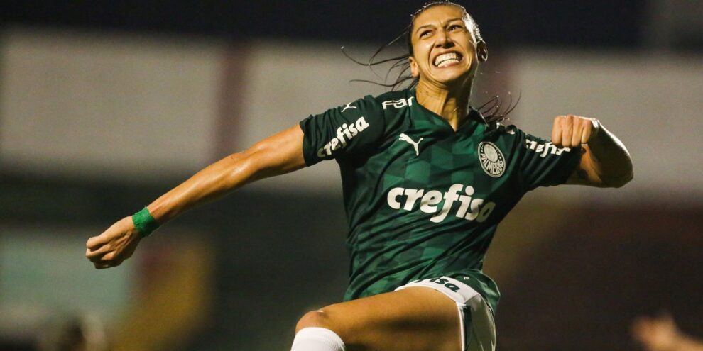 Após 2 anos nos EUA, Bia Zaneratto retorna ao Palmeiras e vestirá a 10
