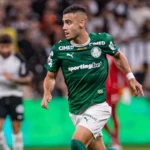 Andreas escapa de punição por danificar gramado antes de pênalti em Dérbi