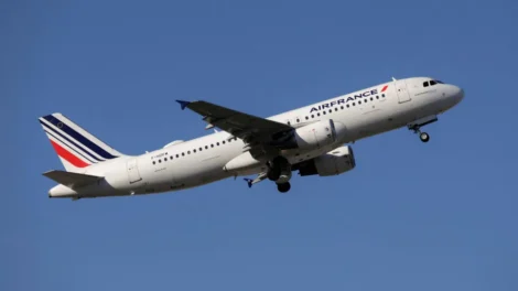 Bebê morre após sofrer parada cardiorrespiratória em voo da Air France