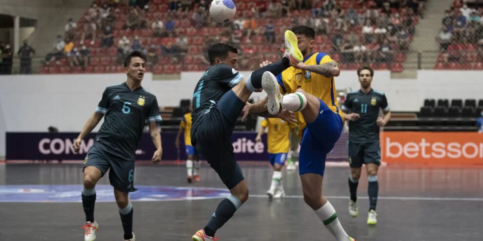 Brasil e Argentina decidem Copa América de Futsal neste domingo