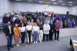 Câmara de Maringá promove encontro para fortalecer diálogo com empresas juniores