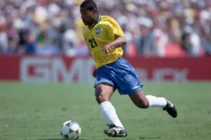 Campeão com a Seleção em 1994, ex-atacante é condenado à prisão