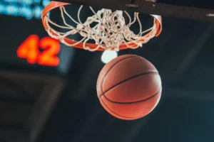 Com 8 jogadores do NBB, seleção de basquete busca avançar nas Eliminatórias