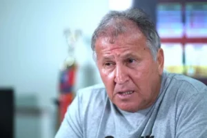 Com Zico, Flamengo vai a Brasília e cobra políticos por mudança tributária